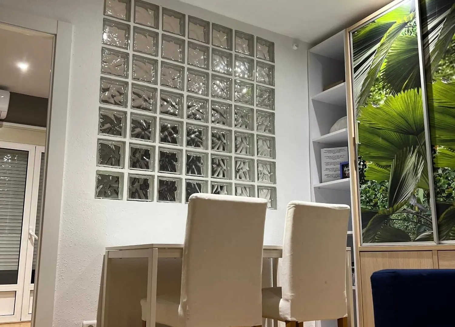 Smiths 12 Apartment Ταραγόνα