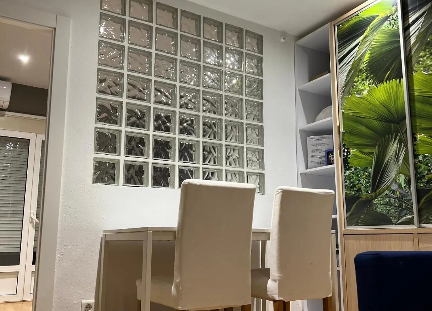 Smiths 12 Apartment Ταραγόνα