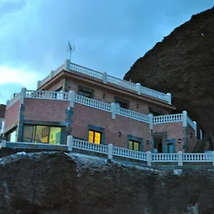 https://vivienda-vacacional-la-roca.in-canary-islands.com